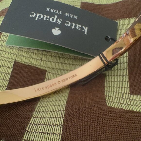 Kate Spade NWT Gold Bangle with Rhinestone "Ready-set-Bow" Bow - Picture 9 of 11